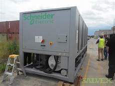 Schneider Chiller